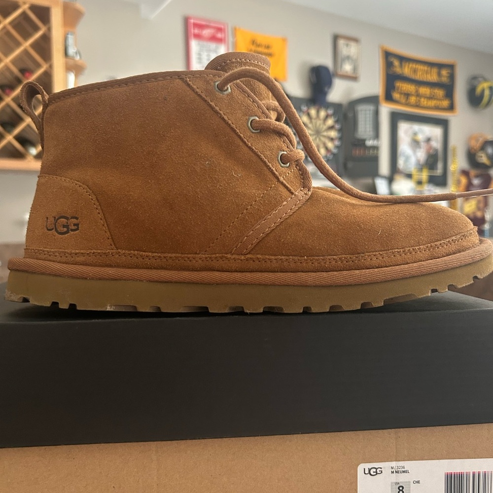 UGG Brown Chukka Boots Suede Lace-Up